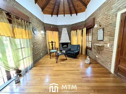 Casa en Venta al Oeste