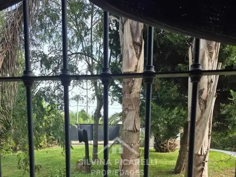 Casa Quinta  en Venta en Luján,  G.B.A. Zona Oeste