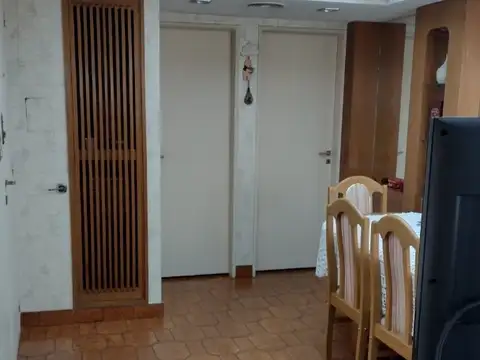 Departamento en Venta de 6 ambientes