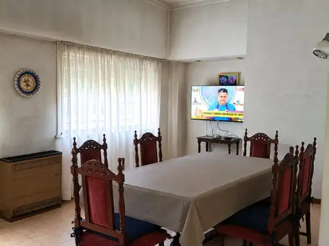 Depto Tipo Casa en Venta de 4 ambientes
