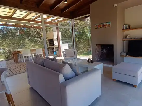 Casa en Venta en Barrio Golf 1, USD 175.000