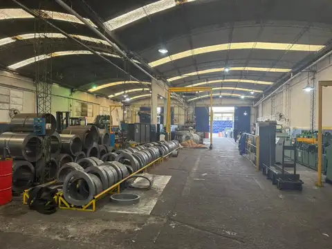 Depósito en Venta de 2206 m2 cub - San Andres