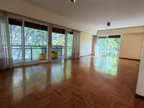 Departamento en Alquiler de 4 dormitorios