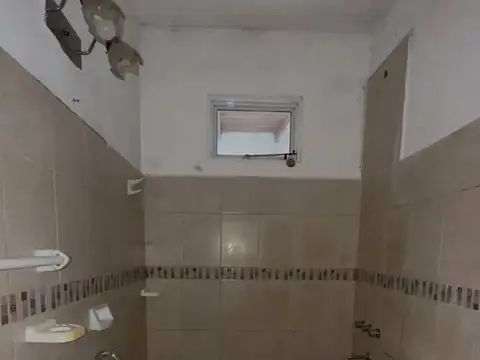 Vendo. Casa en calle Concejal Veiga. Concordia, ER.
