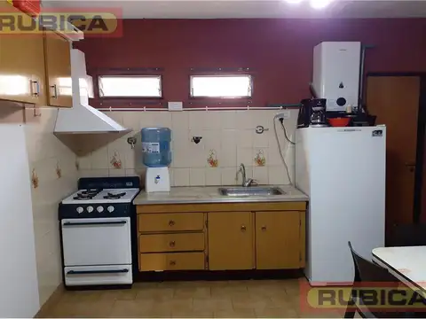 VENTA DE LOCAL EN 2 PLANTAS 197