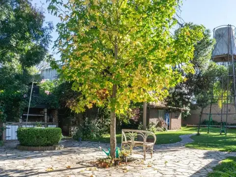 Depto Tipo Casa 6 ambientes con 2 baños