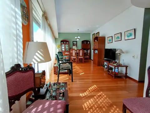 AV. RIVADAVIA 5100, Piso 14