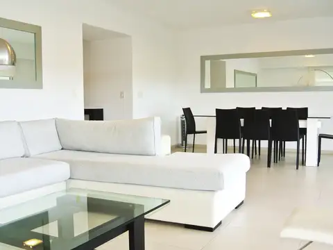 Departamento en Alquiler Temporal en Punta del Este, USD 12.500