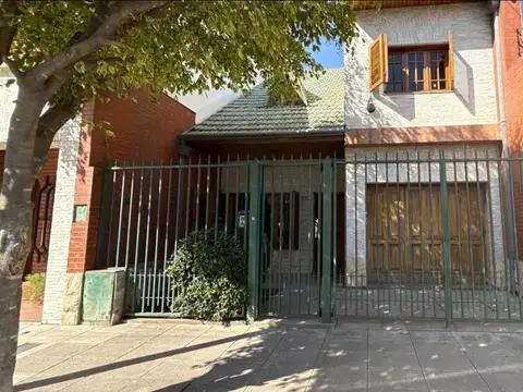 CASAS - CHALET - LANÚS - ESTE, GRAN BS. AS. SUR