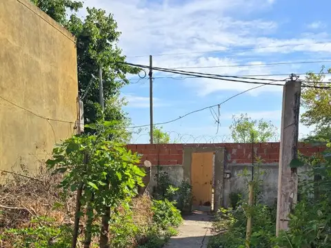 Monseñor José Francisco Marcón 2400
