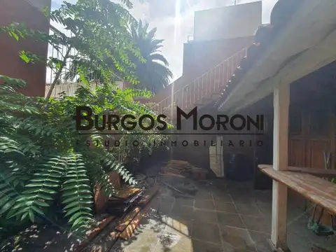 Depto Tipo Casa en Venta con 1 cocheras