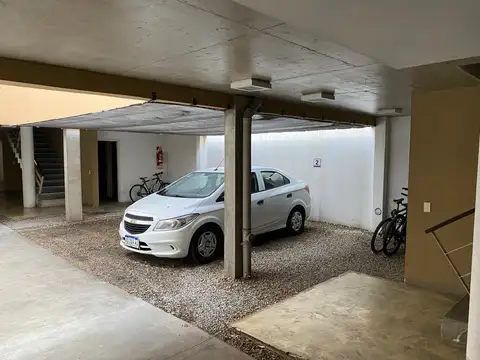 Departamento en Alquiler con 1 cocheras