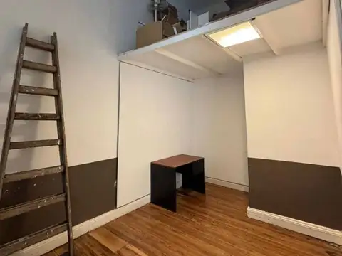 Departamento 7 ambientes con 2 baños