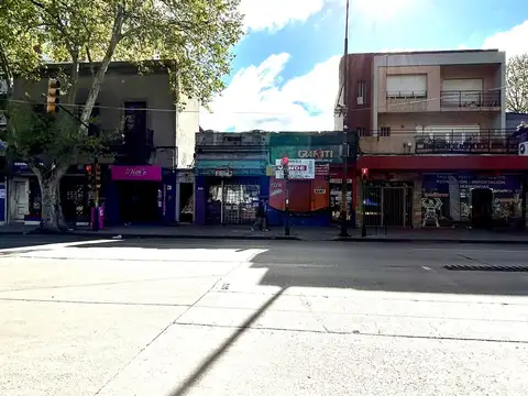 Avenida 8 de Octubre 4200