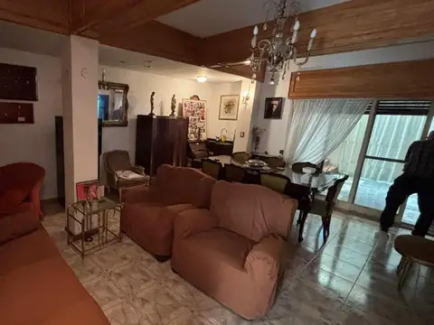 Casa en Venta en Haedo, USD 150.000