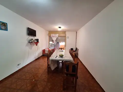 VENTA DEPARTAMENTO 4 AMB FLORES