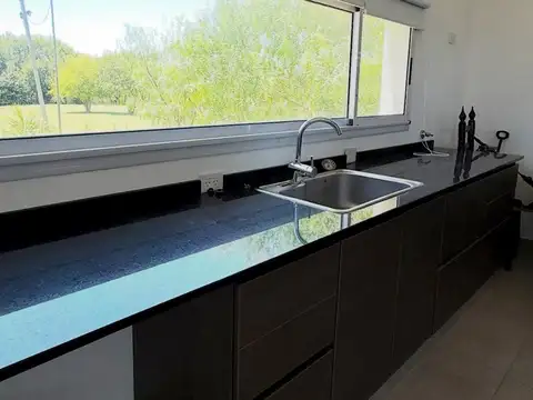 CASA EN SAN CARLOS