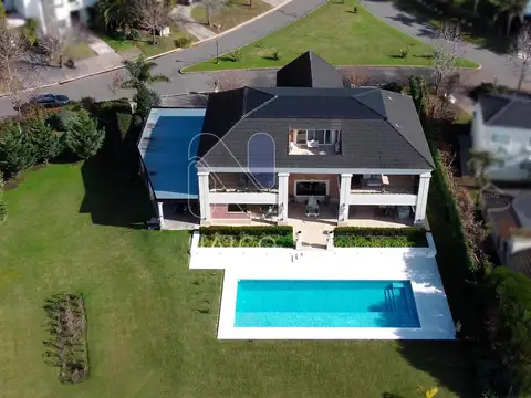 Casa en Venta al Noreste