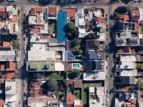 Terreno en Venta 34  mts Fondo