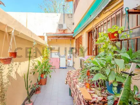 Tupungato 1100, Piso 0