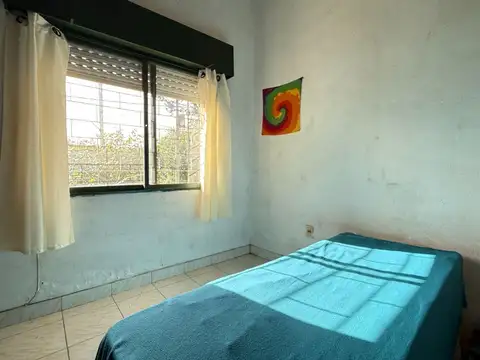 Casa 5 ambientes con 1 baño