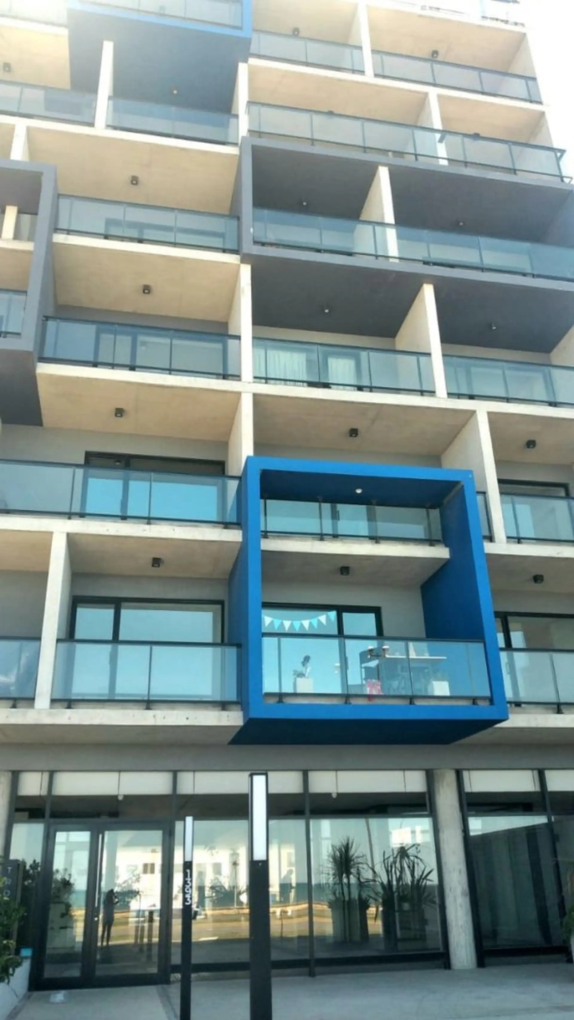 Departamento 3 amb, 82m² con cochera y vista al mar — Constitución
