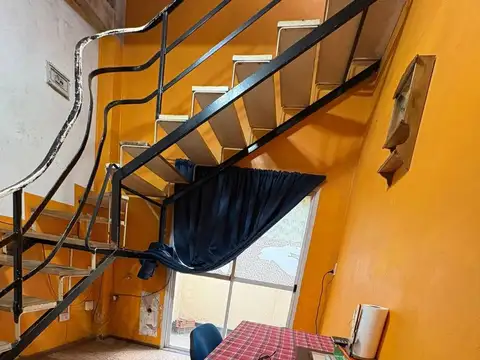 Depto Tipo Casa en Venta de 4 ambientes