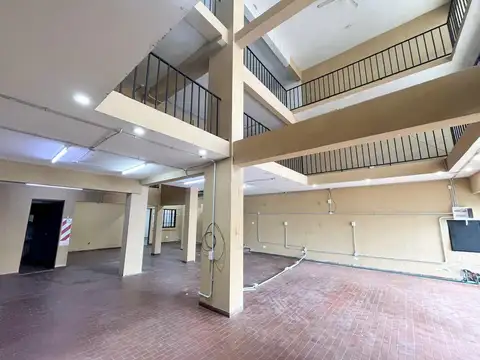 Local en Alquiler en Barrio Matheu, $ 1.300.000