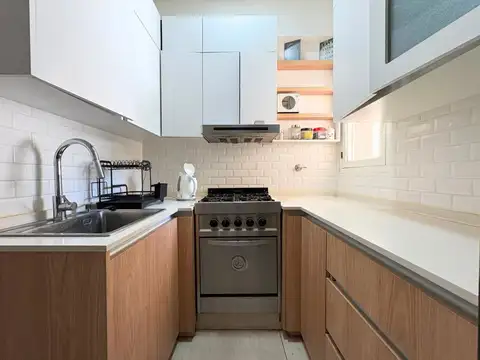 Venta casa a estrenar 5 ambientes San Isidro