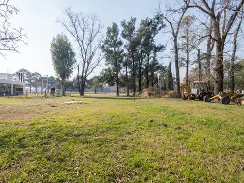 Venta Lote en Los Molinos Country