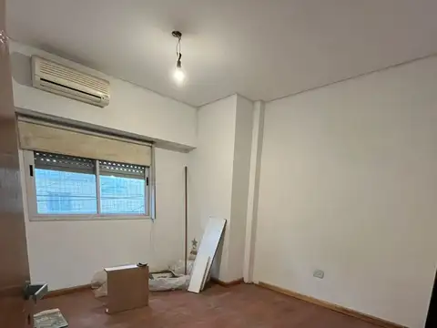 Departamento en Alquiler en Santos Lugares, $ 700.000