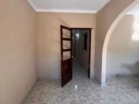 Depto Tipo Casa 5 ambientes con 2 baños