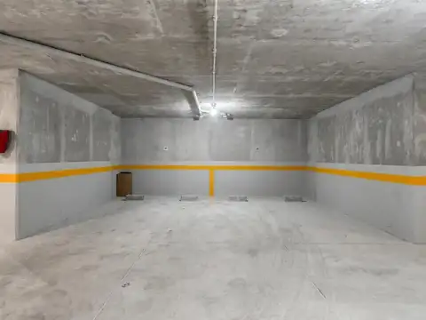 Cochera en Venta en Candioti Norte, Santa Fe