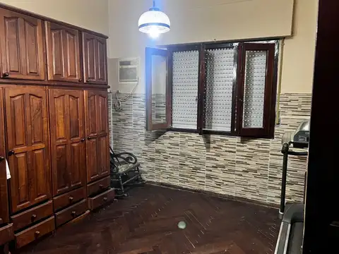 calle 121 100