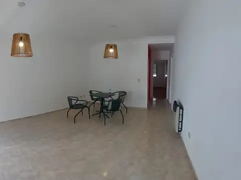 Depto Tipo Casa 2 ambientes con 1 baño