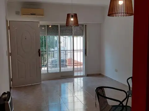 Depto Tipo Casa en Alquiler 15 años