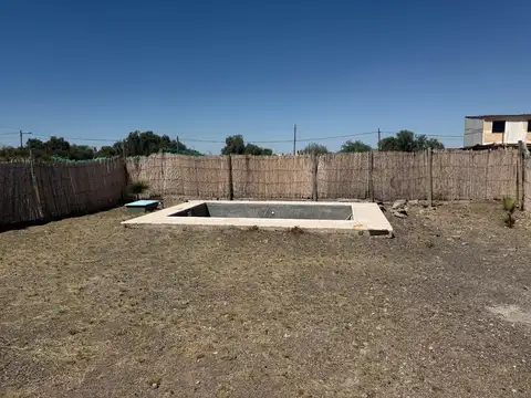 Casa 3 ambientes con 1 baño