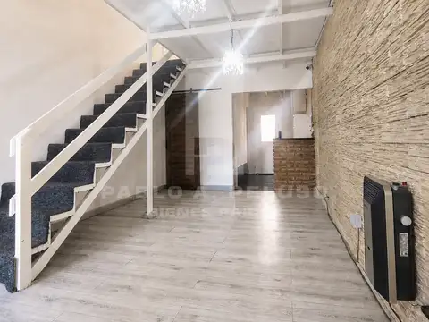 Depto Tipo Casa en Venta de 2 dormitorios