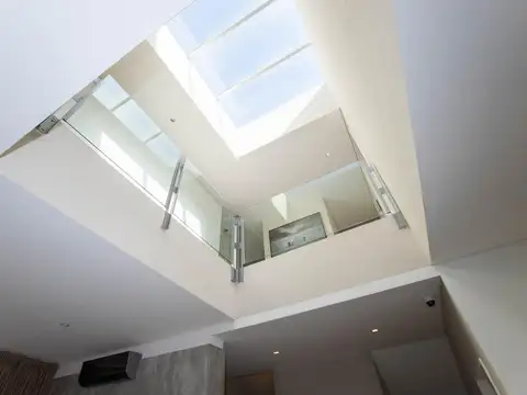 Casa en Venta en Martinez Vias / Libertador, USD 940.000