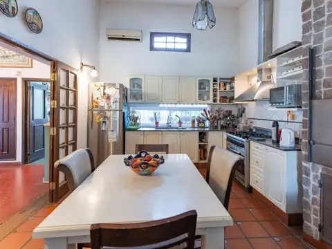 Casa en Venta en Granja De Funes, USD 184.000