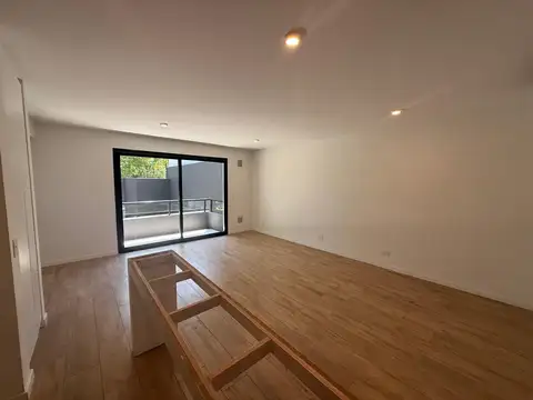 Departamento en Alquiler en Punta Chica, USD 700