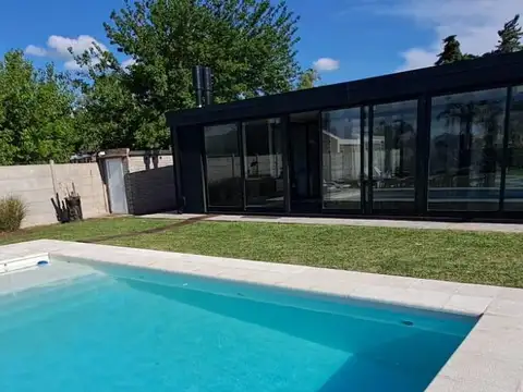 Venta Casa Roldan con pileta - Roldan Santa Fe