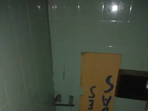 Local en alquiler sólo para depósito. Punta Mogotes.