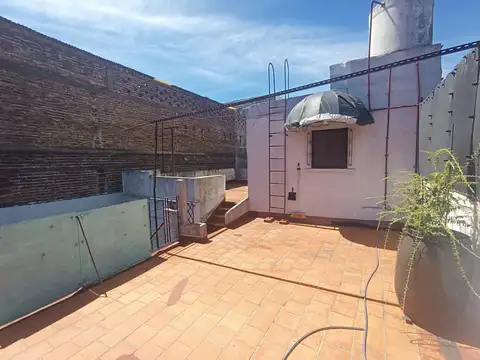Depto Tipo Casa en Venta de 3 dormitorios
