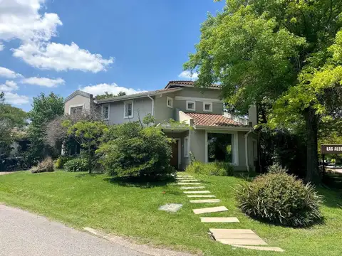 Casa en Venta de 4 dormitorios