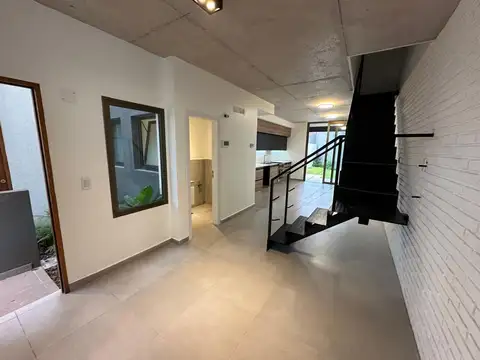 Casa en Alquiler de 2 dormitorios