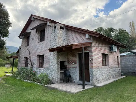 Casa en Alquiler de 2 dormitorios