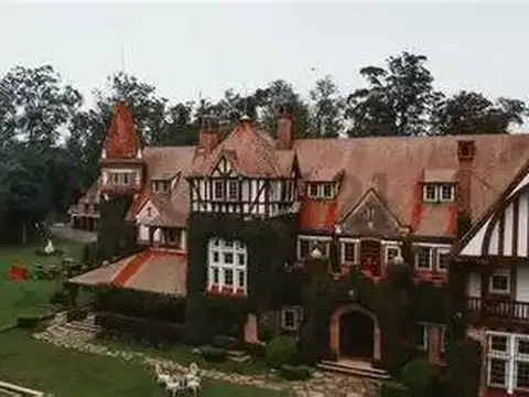 Avenida Pereda , Piso 0