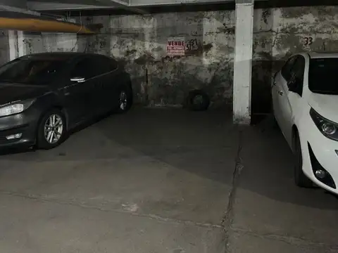 ALQUILER COCHERA EN BARRIO SUR