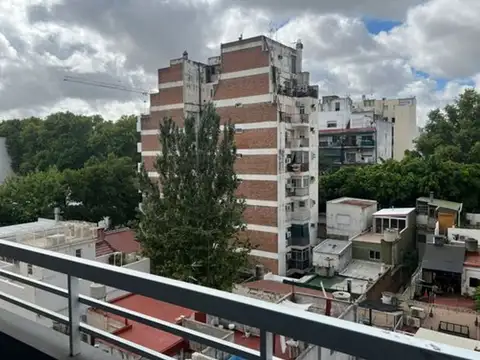 R De Escalada De San Martin 900